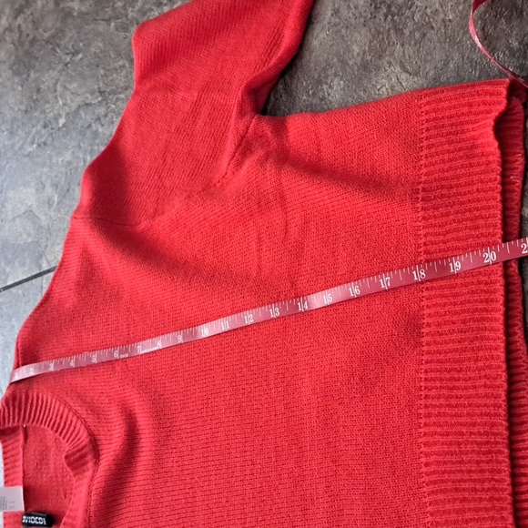 So pretty red sweater Size small - Picture 3 of 3